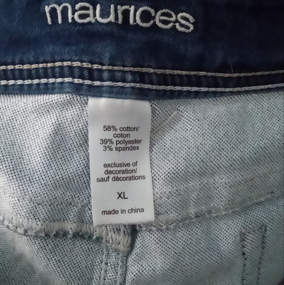 Maurices Blue Distressed Capris - Picture 3 of 3